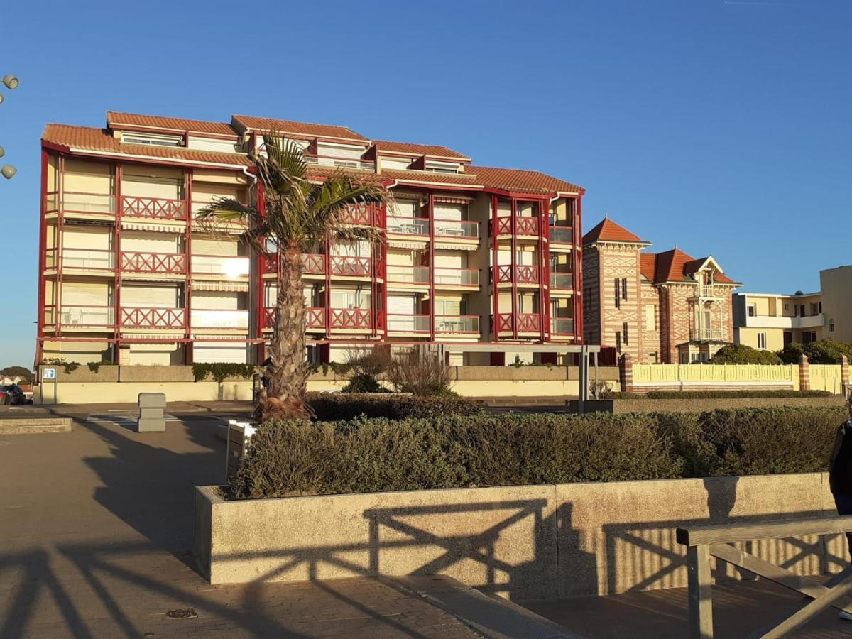 Appartement Front De Mer - Vue Ocean Lacanau Buitenkant foto